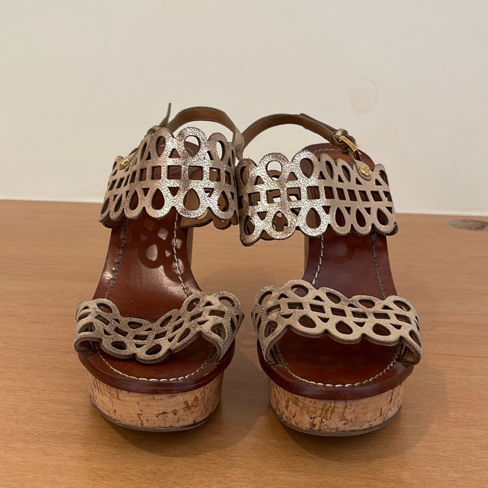 Tory Burch Lace Detail Cork Wedges - Silver + Brown - Size 7.5